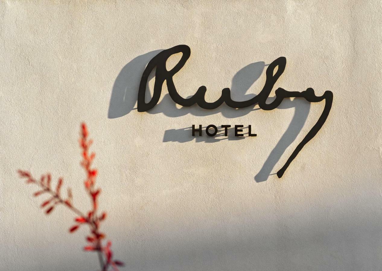 The Ruby Hotel 朗德罗克 外观 照片